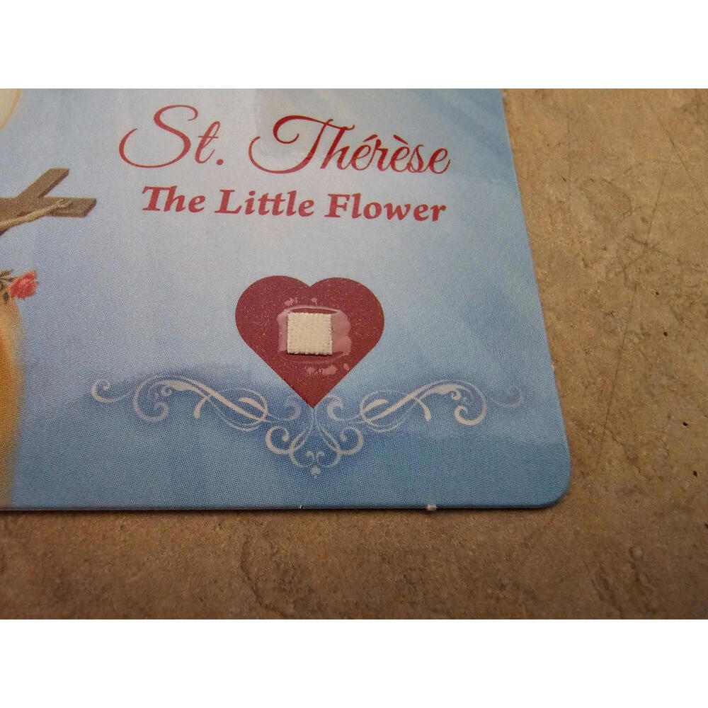 ST. Therese The Little Flower Relic Cloth card 2 1/4 x 3 1/2 - Picture 2 of 4